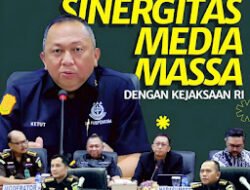 Asisten Intelijen Kejaksaan Tinggi Riau mengikuti Kegiatan Media Gathering Pusat Penerangan Hukum Kejaksaan Agung Republik Indonesia Tahun 2023 secara virtual