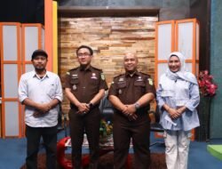 Aspidum Kejati Riau Menjadi Narasumber Program Jaksa Menjawab Bersama Riau Televisi