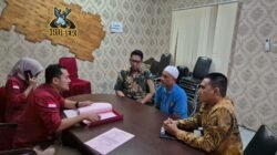 Kejati Riau Serahkan Tersangka dan Barang Bukti Kepada PU Terhadap Tersangka IR Perkara Korupsi BPTD