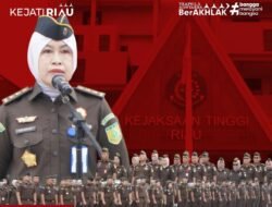 Aswas Kejati Riau Pimpin Apel Pagi, Tekankan Kepada Seluruh Pegawai Menjaga Integritas