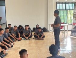 Kabag TU dan Umum Kanwil Ditjenpas Riau Beri Pengarahan Pada Peserta Program SIGAP