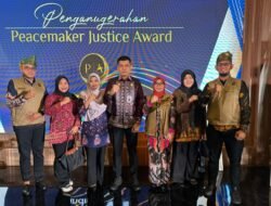 Kanwil Kemenkum Riau Hadiri Penganugerahan Peacemaker Justice Awards 2025