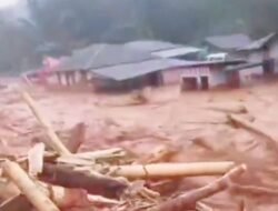 Kota Sibolga Terdampak Banjir Bandang Disertai Tanah Longsor Hingga Mencapai Genangan Air Mencapai 1 Meter