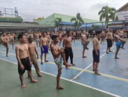 Semangat Jaga Kesehatan Fisik dan Mental, WBP Lapas Pekanbaru Ikuti Senam dan Bermain Musik Bersama