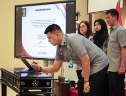 Kemenkum Riau Laksanakan Penandatanganan Komitmen Bersama dan Perjanjian Kinerja Tahun 2026