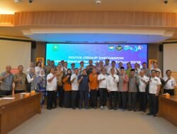 Plt Gubri Secara Resmi Membuka Pelaksanaan FGD Indeks Demokrasi Indonesia (IDI) Tahun 2025 Provinsi Riau