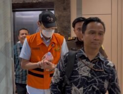 Kejati Riau Menahan Dirut PT. Tengganau Mandiri Lestari Dalam Perkara Dugaan Tipikor Penguasaan PMKS Milik Pemkab Bengkalis