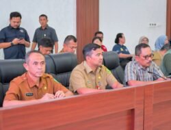 Kaban Kesbangpol Riau Hadiri Rapat Finalisasi Persiapan Apel Kesiapsiagaan Kebakaran Hutan dan Lahan di Provinsi Riau Tahun 2026