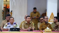 Kaban Kesbangpol Riau Ikuti Rapat Koordinasi Bersama Forkopimda, Bahas Stabilitas Daerah Hingga Optimalisasi Pendapatan