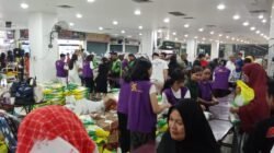 Kolaborasi Yayasan dan Pemko, Bakti Sosial di Plaza Central Pekanbaru Ringankan Beban Warga