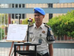 Pimpin Apel Pagi, Kasubbag TU Tekankan Komunikasi, Keamanan, dan Kesiapan Petugas di Lapas Pekanbaru Selama Ramadhan