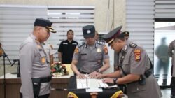 Polresta Pekanbaru Gelar Sertijab Sejumlah Pejabat, Kapolresta Tekankan Profesionalisme dan Pelayanan Prima