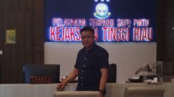 INPEST Serahkan Bukti Baru, Desak Kejati Riau Usut Peran Eks Bupati Rohil Afrizal Sintong