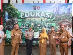 Polda Riau Tanamkan Green Policing ke Pelajar SDN 42 Pekanbaru, Edukasi Lingkungan Sejak Dini