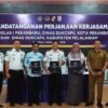 Rutan Pekanbaru Jalin Kerjasama Dengan Disdukcapil Pekanbaru dan Kab. Pelalawan Terkait Hak Identitas Warga Binaan