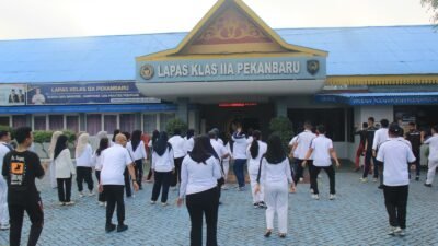 Bangun Semangat dan Kebersamaan, Lapas Pekanbaru Gelar Senam Pagi