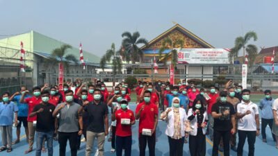 Lapas Pekanbaru Bagikan Masker kepada Warga Binaan, Antisipasi Dampak Kabut Asap Karhutla