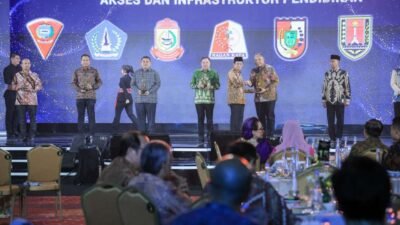 Wali Kota Pekanbaru Agung Nugroho Raih Penghargaan Peduli Akses dan Infrastruktur Pendidikan 2026
