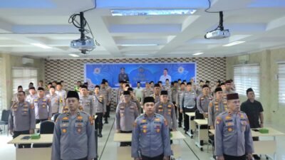 Polresta Pekanbaru Ikuti Ngaji Kebangsaan Bersama Gus Baha, Perkuat Nilai Keagamaan dan Persatuan