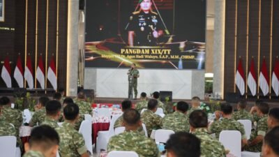 Pangdam XIX/Tuanku Tambusai: Kenaikan Pangkat Harus Dibuktikan dengan Kinerja dan Keteladanan