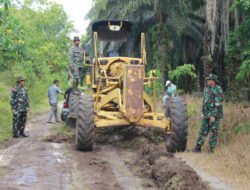TMMD Kodim Dumai: Kegiatan Pekerjaan Pengerasan Jalan Sukamaju Capai 30 Persen