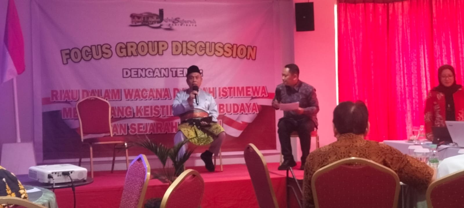 Photo: Ketua Badan Pekerja Perwujudan Daerah Istimewa Riau (DIR), Datuk Seri Taufik Ikram Jamil