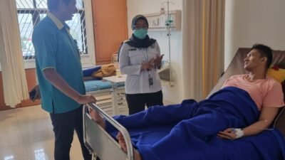 Pastikan Perkembangan Kesehatan WBP Rawat Inap, Dokter Lapas Kunjungi Rumah Sakit