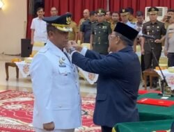 Gantikan Risnandar Mahiwa, Pj Gubri Resmi Lantik Roni Rakhmat Jadi Pj Walikota Pekanbaru